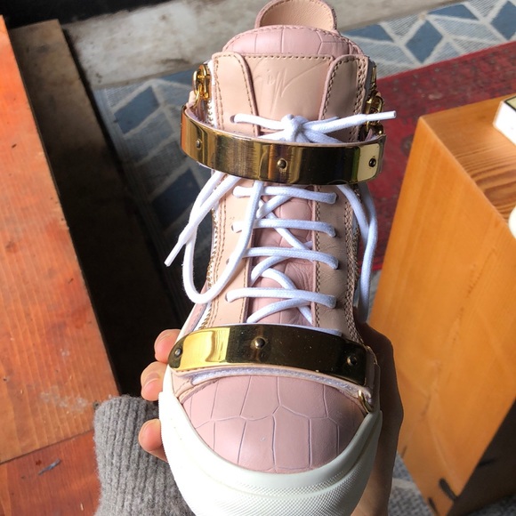 Giuseppe Zanotti shoes - women size 35 / 5 - Picture 3 of 3